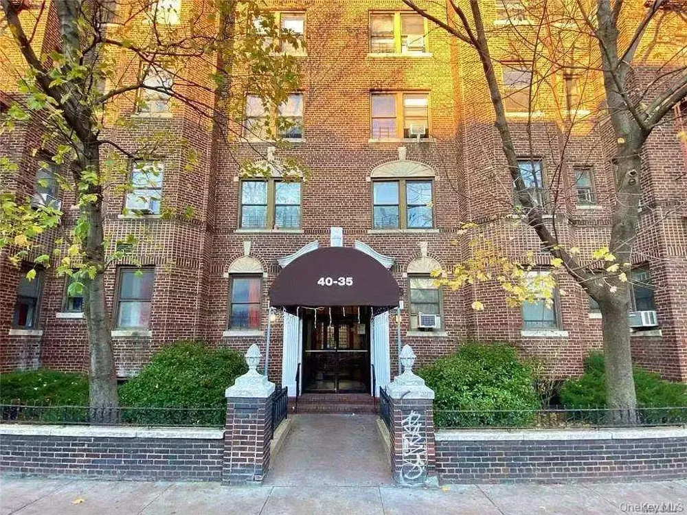 40-35 Ithaca Street #3D Elmhurst, NY 11373