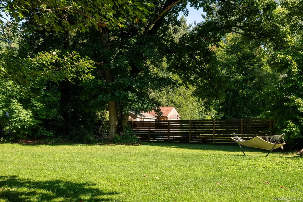 303 Sepasco Lake Drive Rhinebeck, NY 12572