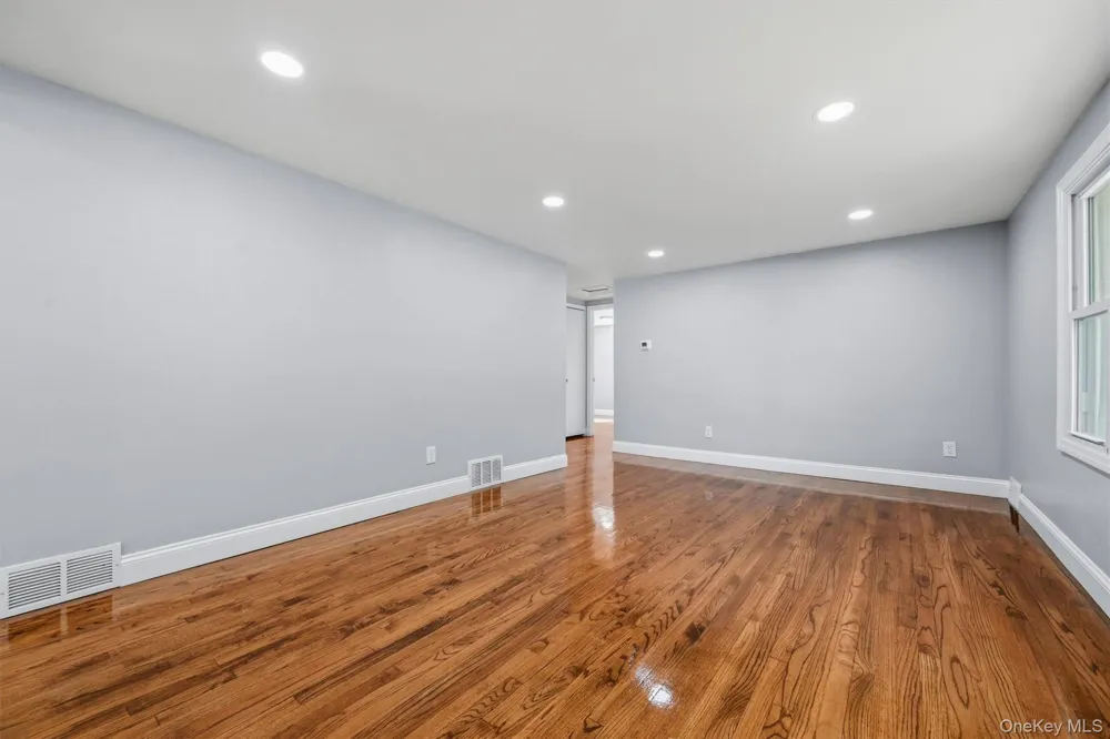 23 Westwood Drive Newburgh, NY 12550