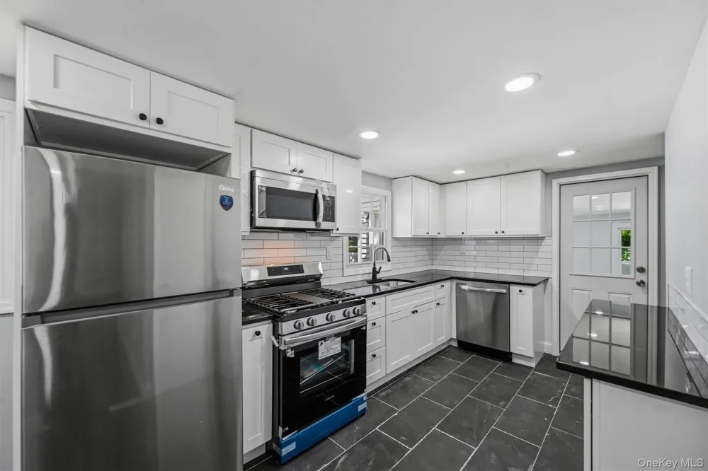23 Westwood Drive Newburgh, NY 12550