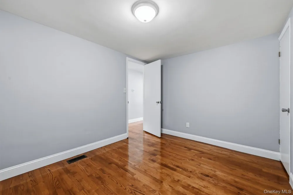 23 Westwood Drive Newburgh, NY 12550