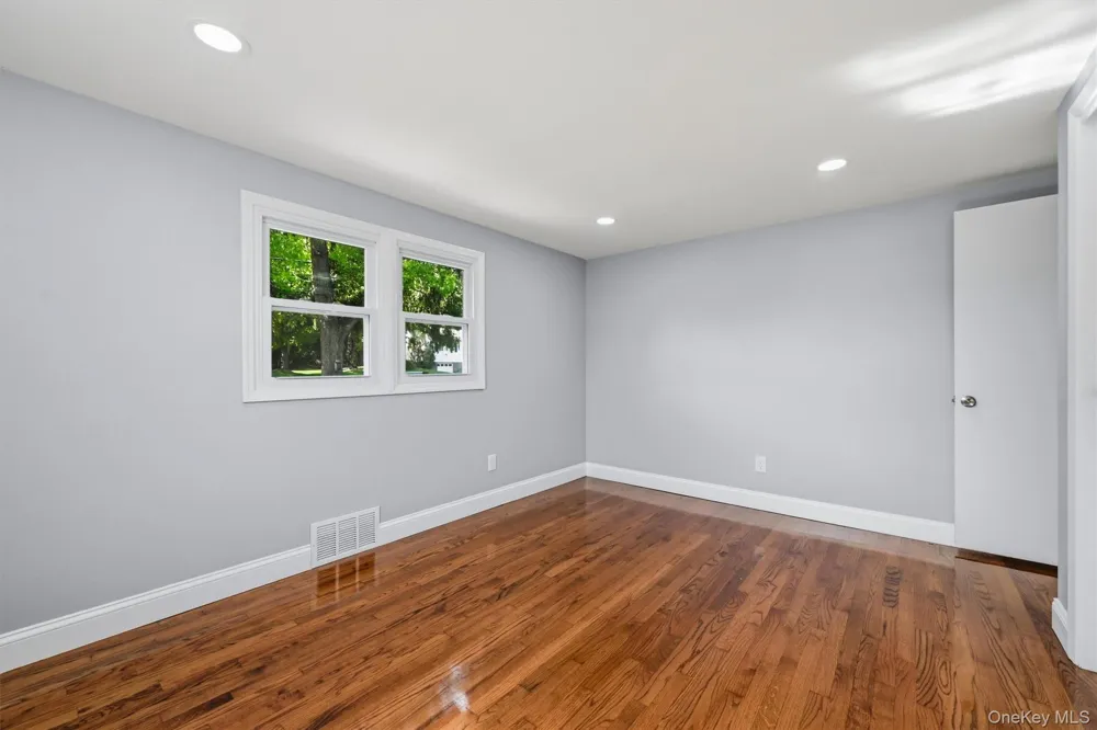 23 Westwood Drive Newburgh, NY 12550