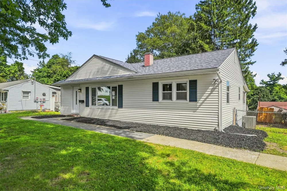 23 Westwood Drive Newburgh, NY 12550