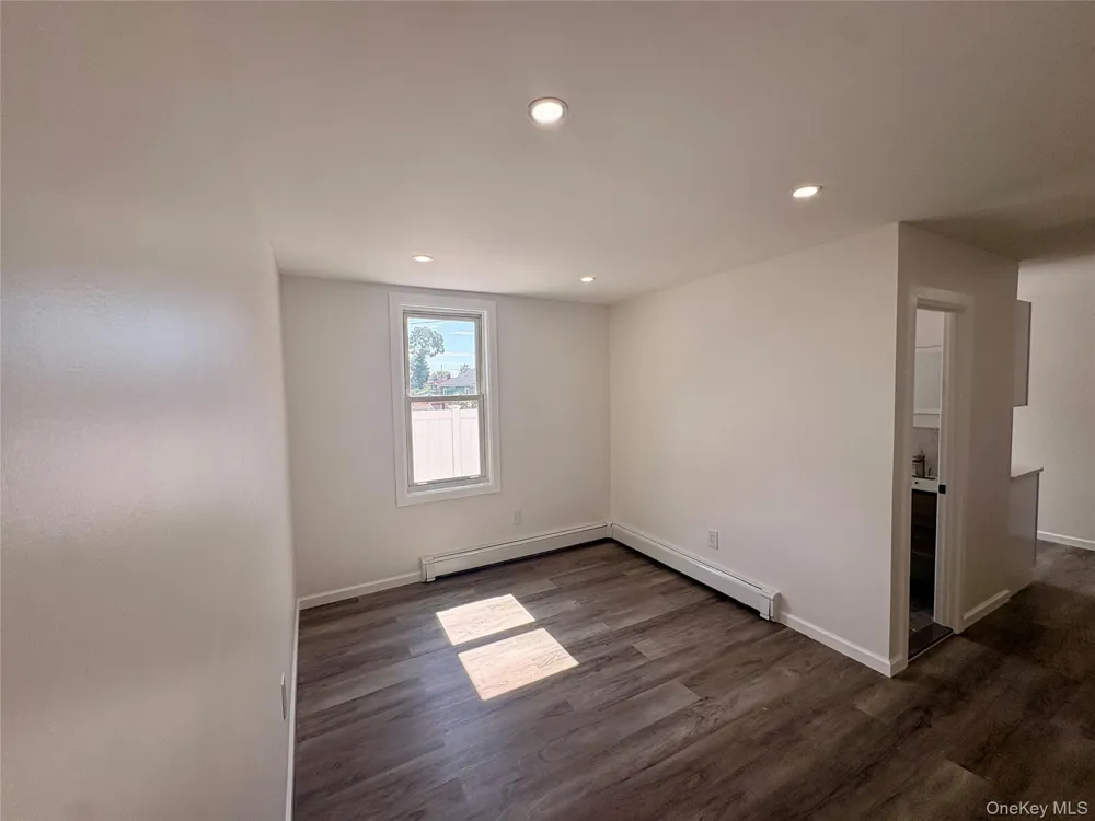 450 Revere Bronx, NY 10465