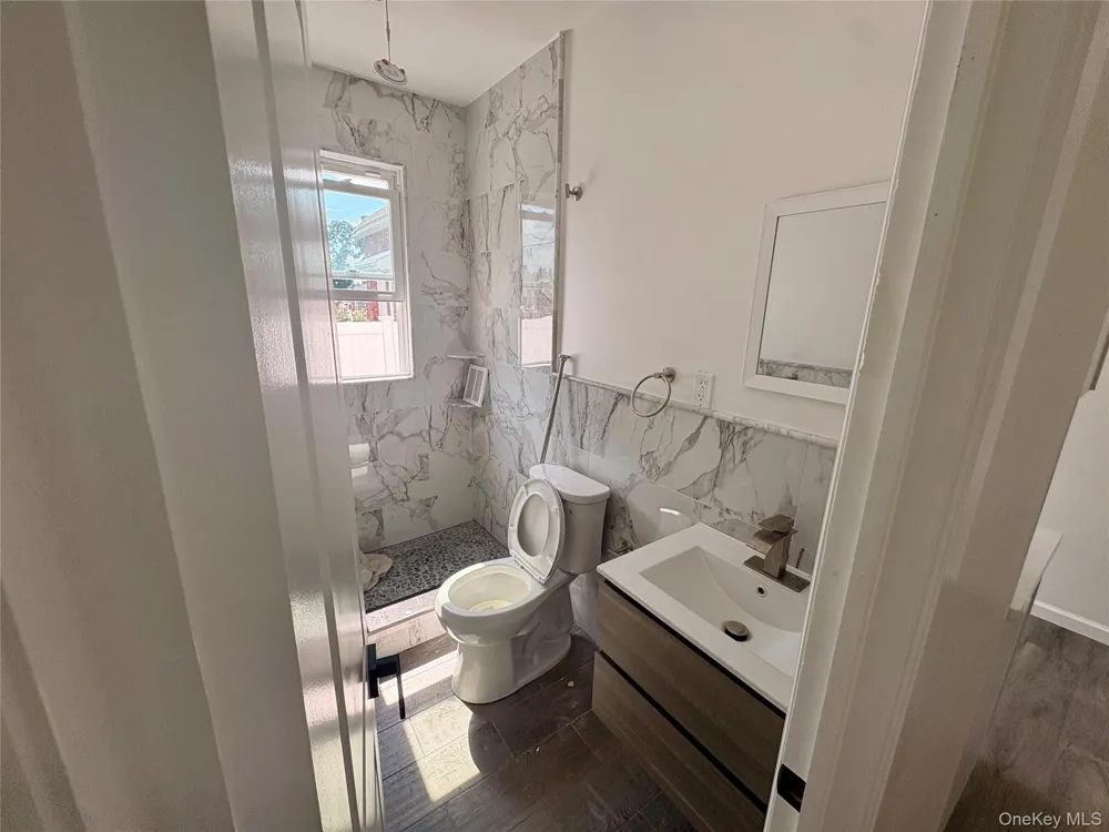 450 Revere Bronx, NY 10465