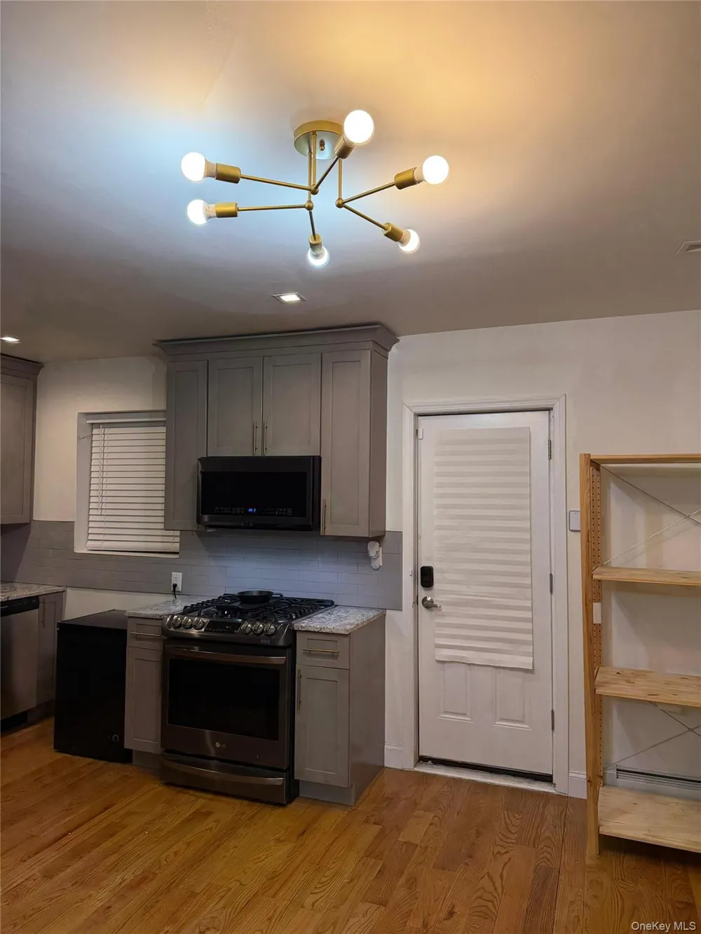20507 Murdock Avenue Saint Albans, NY 11412