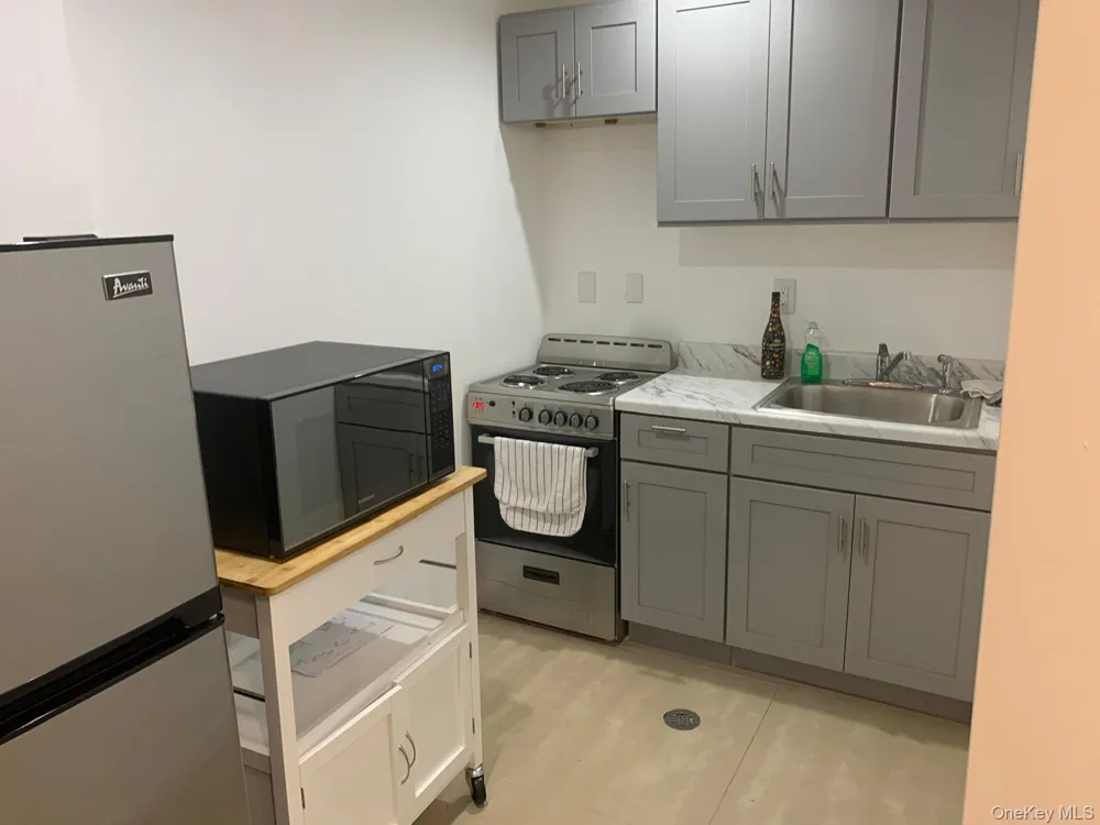 20507 Murdock Avenue Saint Albans, NY 11412