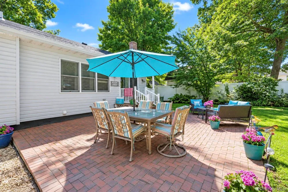 115 Colin Drive Shirley, NY 11967
