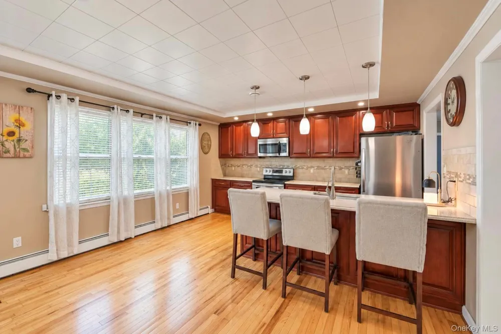 115 Colin Drive Shirley, NY 11967