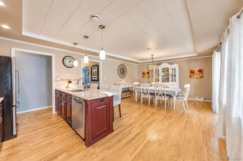 115 Colin Drive Shirley, NY 11967