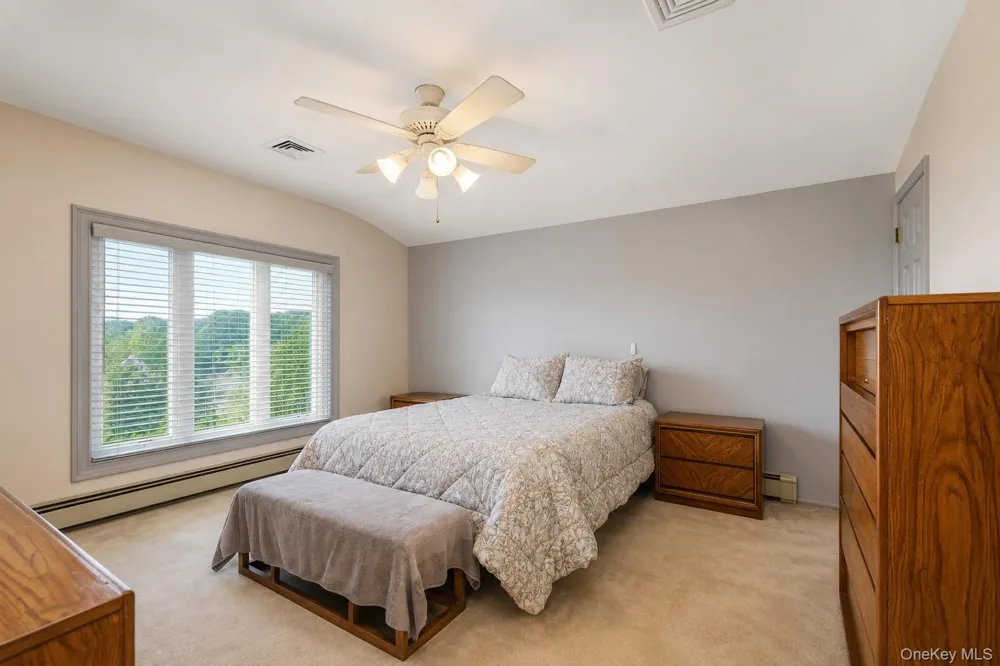 947 Bard Avenue Staten Island, NY 10301