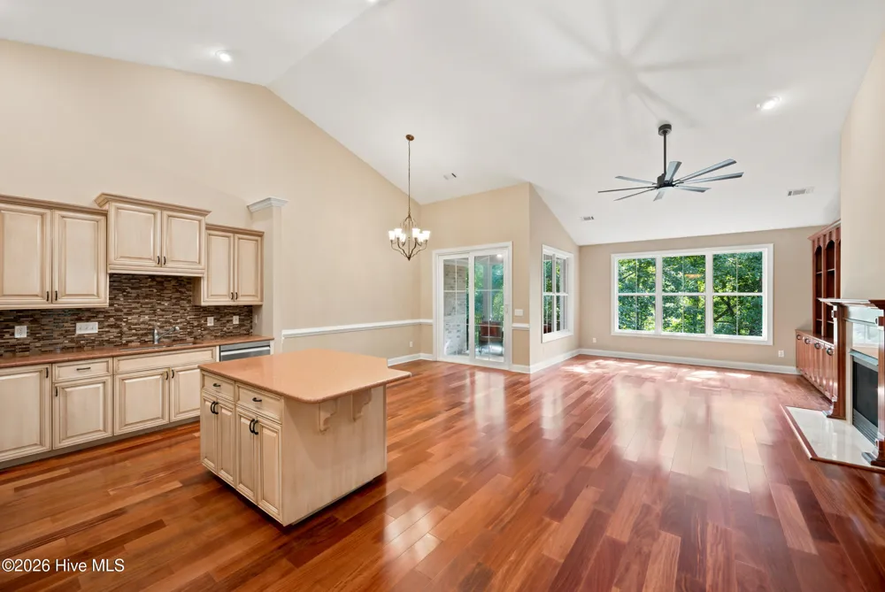 194 Bellewood Drive Aiken, SC 29803