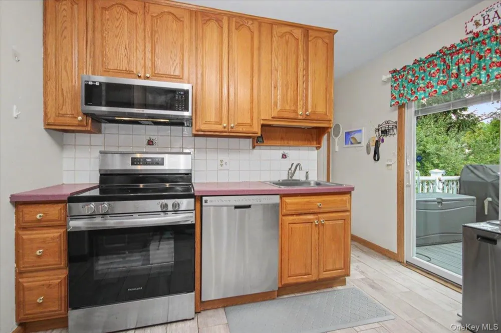 50 Jordan Court Poughquag, NY 12570