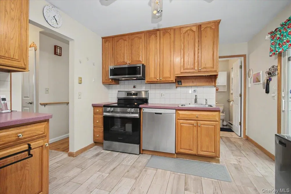 50 Jordan Court Poughquag, NY 12570