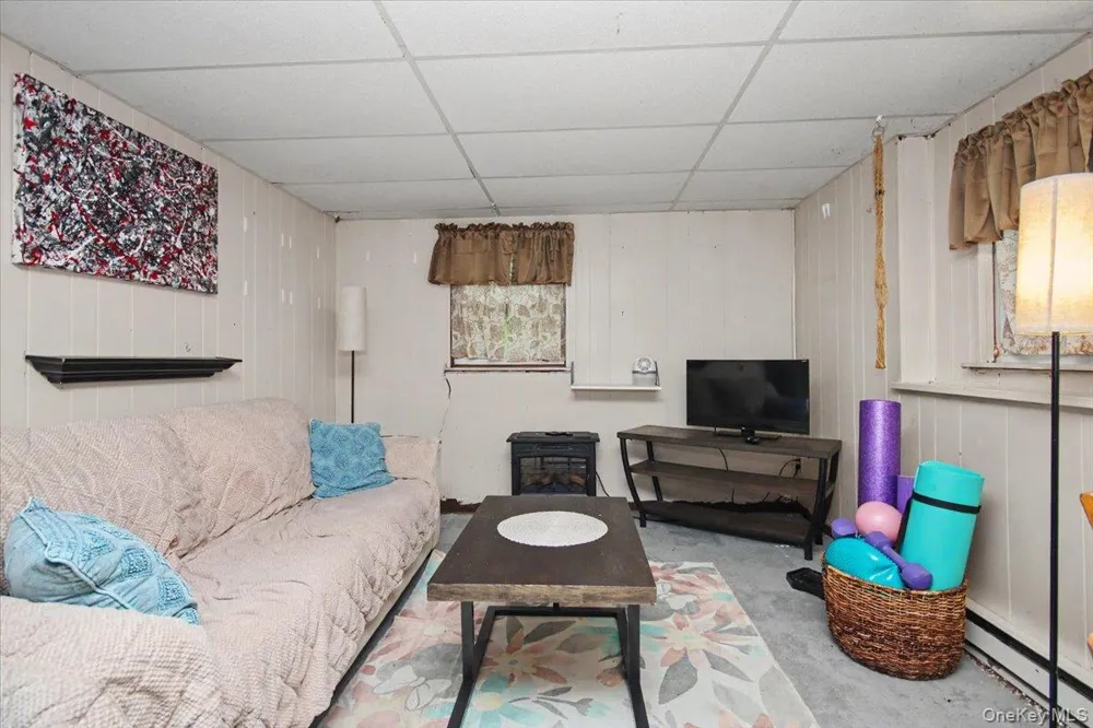 50 Jordan Court Poughquag, NY 12570