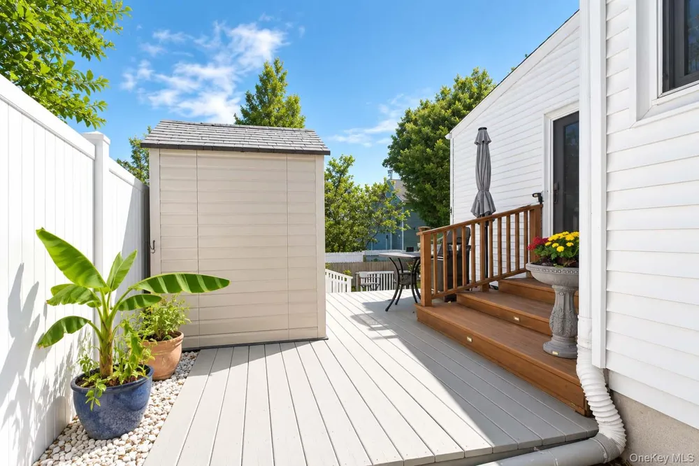 245 Old Mamaroneck Road White Plains, NY 10605