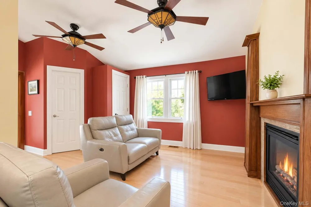 245 Old Mamaroneck Road White Plains, NY 10605