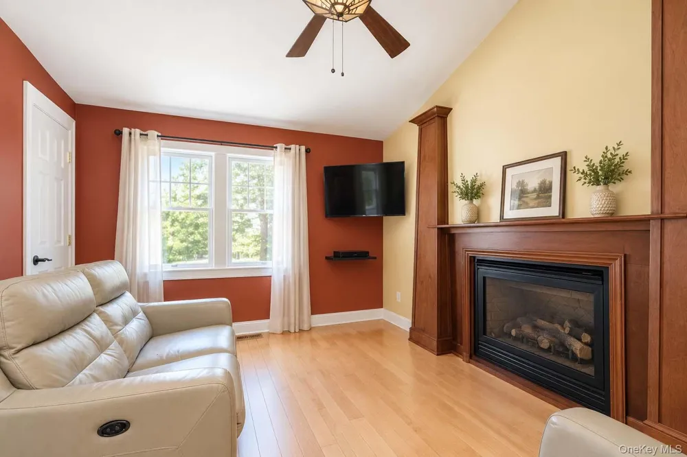 245 Old Mamaroneck Road White Plains, NY 10605