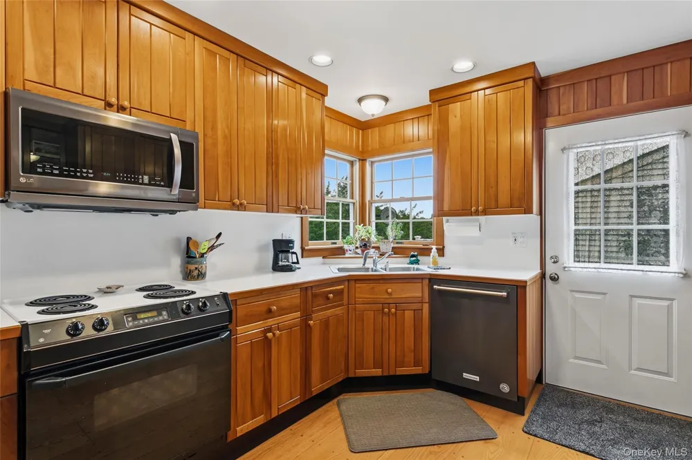 60 Livingston Avenue Valhalla, NY 10595