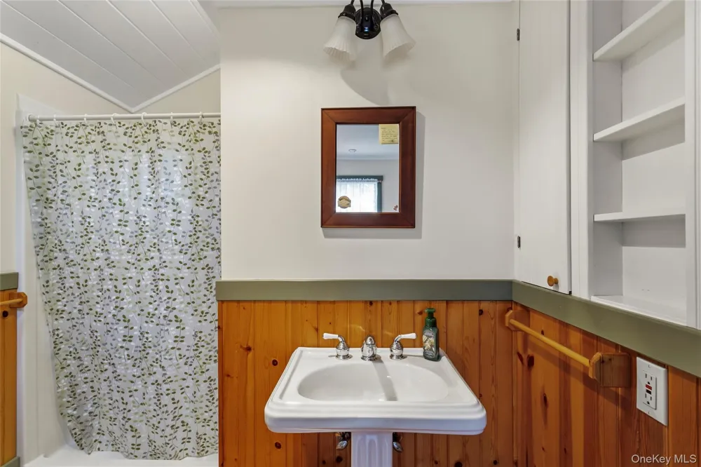 60 Livingston Avenue Valhalla, NY 10595