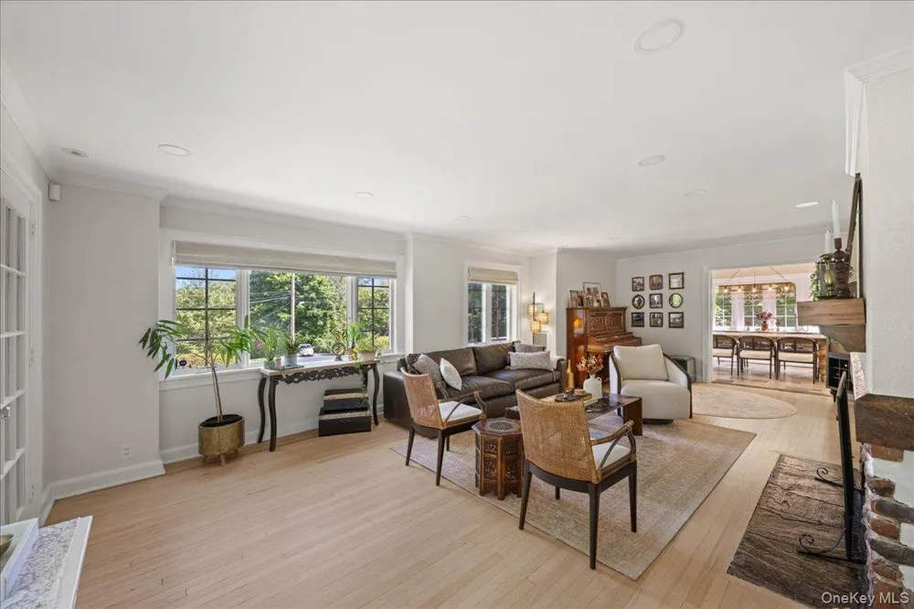 311 Lyncroft Road New Rochelle, NY 10804