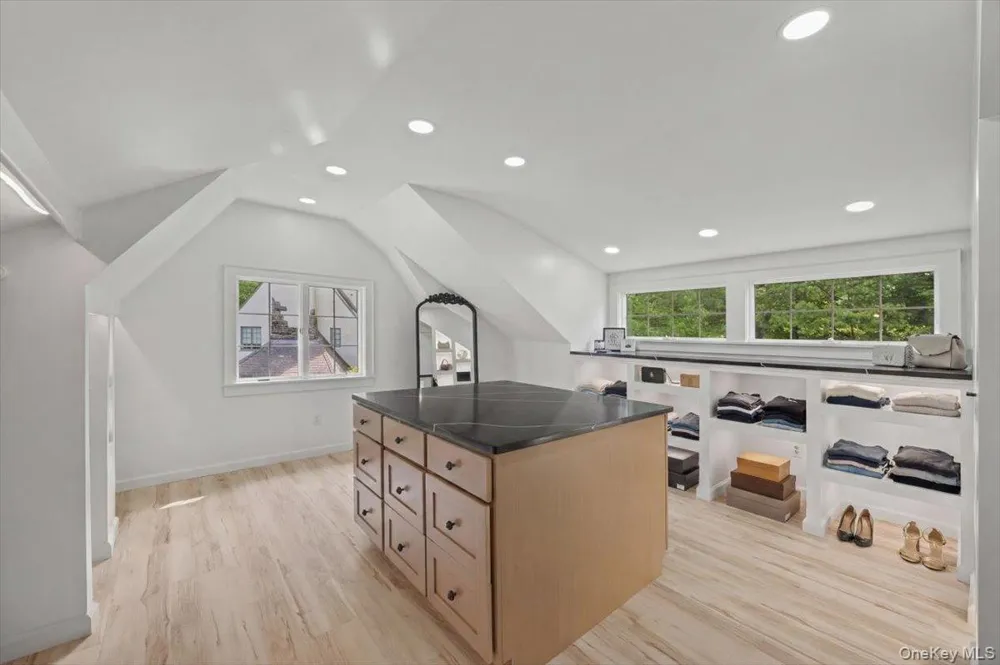 311 Lyncroft Road New Rochelle, NY 10804