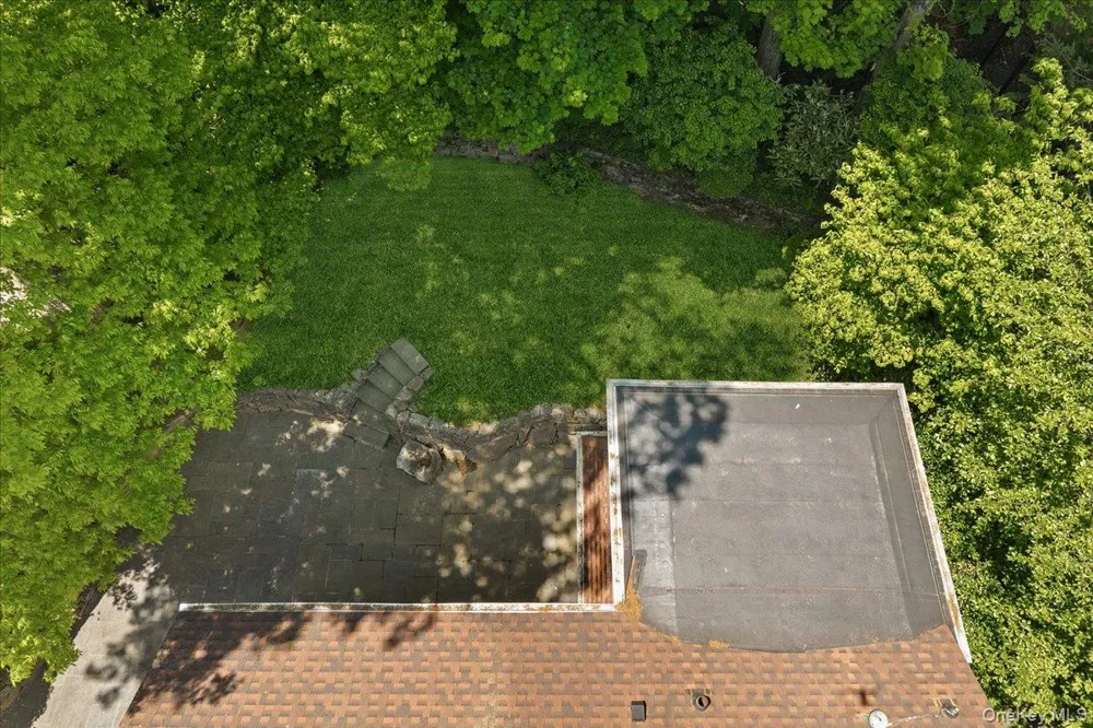 311 Lyncroft Road New Rochelle, NY 10804