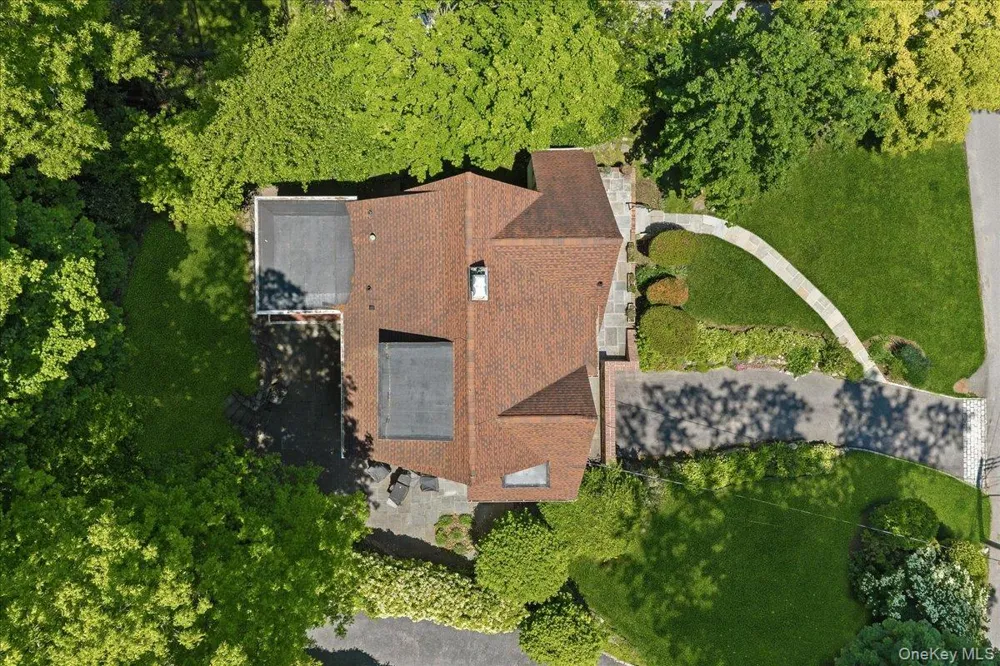 311 Lyncroft Road New Rochelle, NY 10804