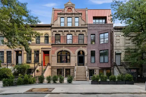 427 E 140th Street #8