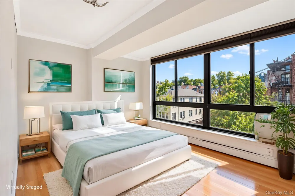 9921 4th Avenue #2H Brooklyn, NY 11209