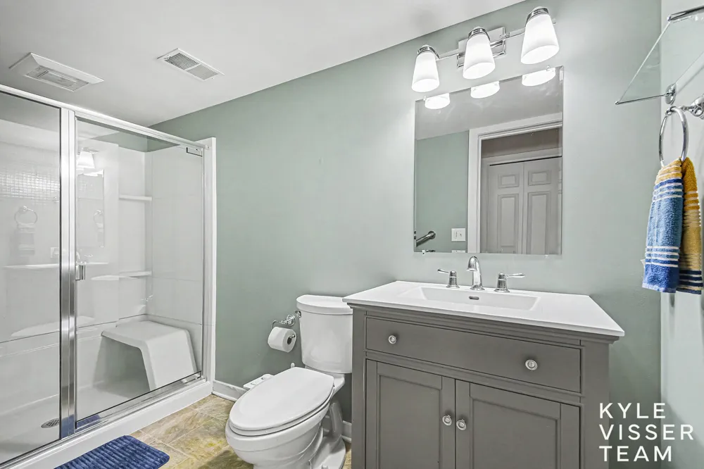 3315 Falcon Ridge Drive NE Grand Rapids, MI 49525