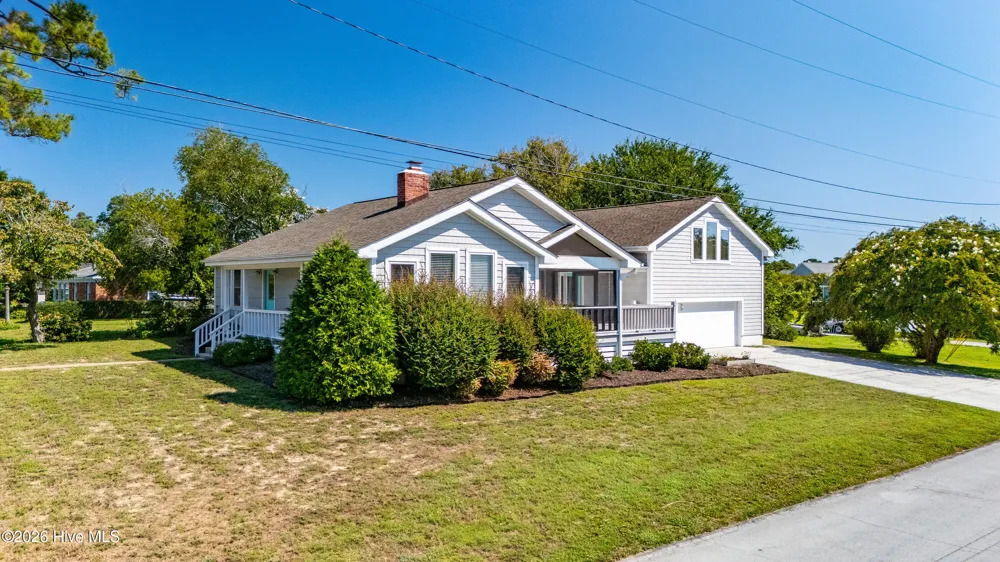 213 Mansfield Parkway Morehead City, NC 28557