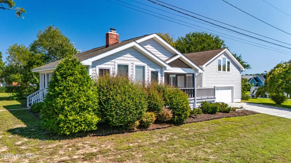 213 Mansfield Parkway Morehead City, NC 28557