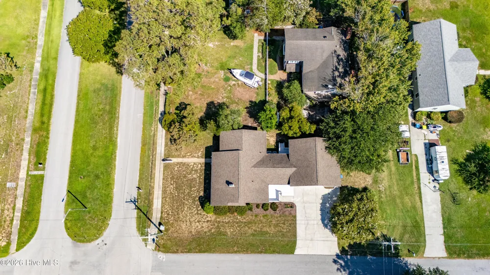 213 Mansfield Parkway Morehead City, NC 28557