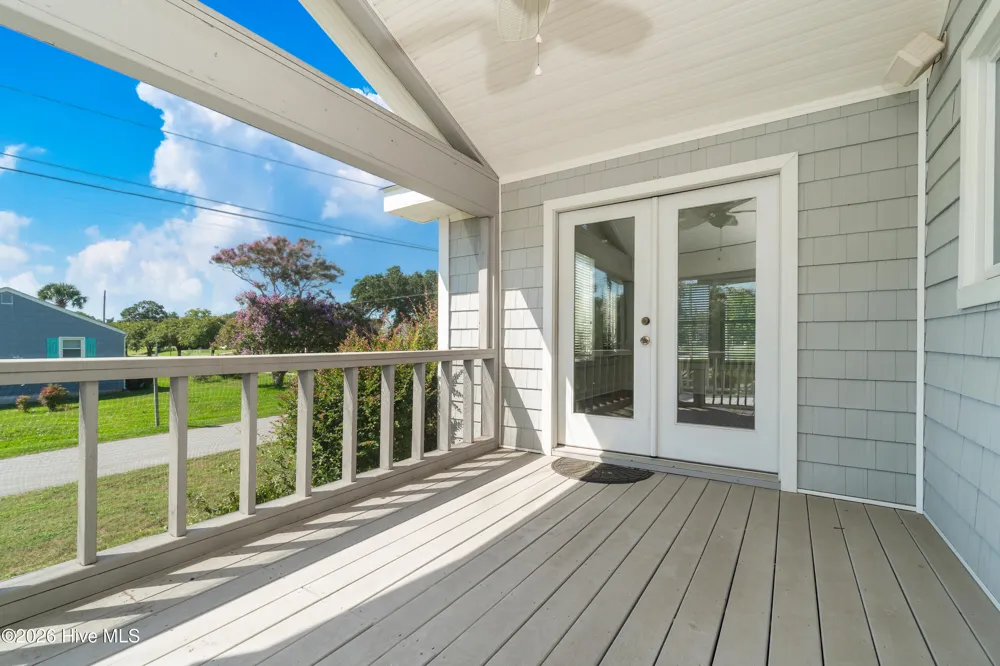 213 Mansfield Parkway Morehead City, NC 28557