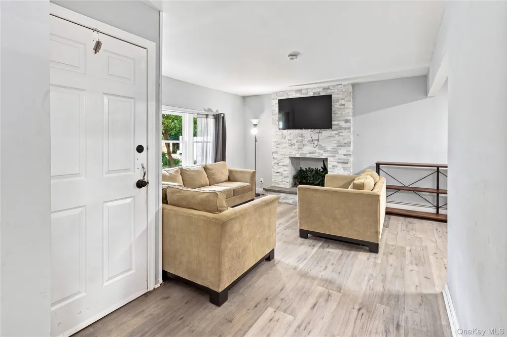 15 Nathan Place Huntington Station, NY 11746