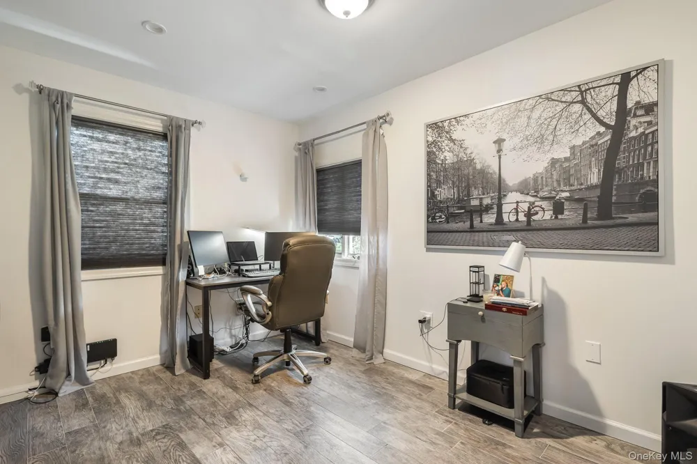 35 Magpie Lane Levittown, NY 11756