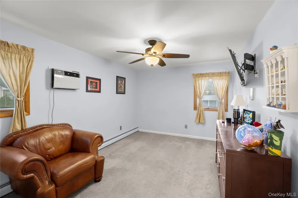 138 Main Avenue Lake Grove, NY 11755