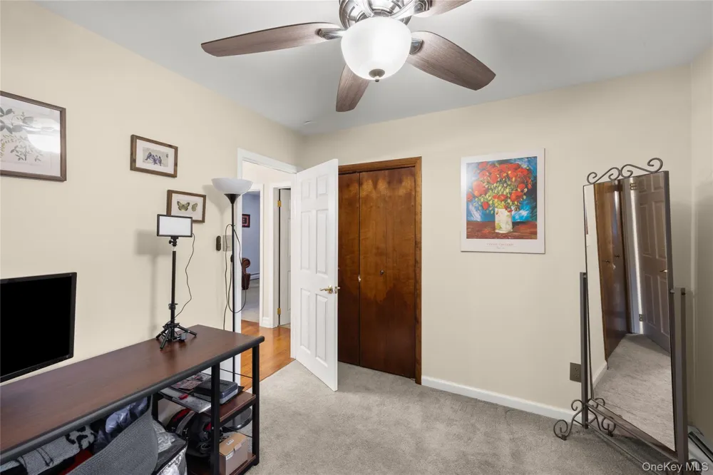 138 Main Avenue Lake Grove, NY 11755