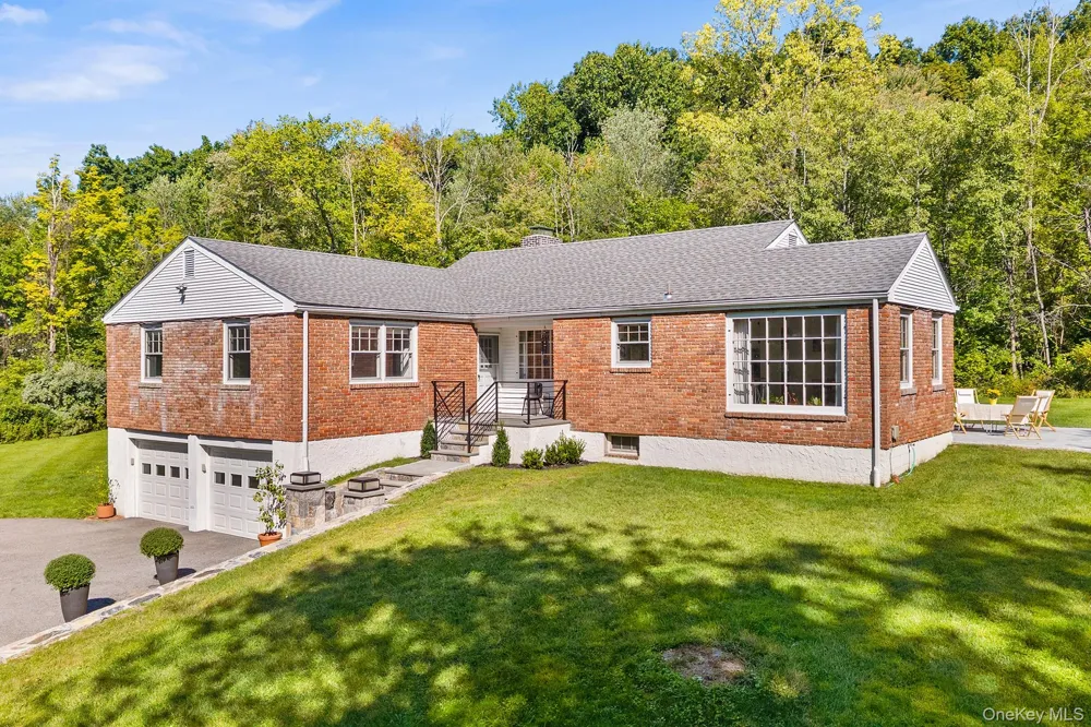 14 Lake Road Katonah, NY 10536