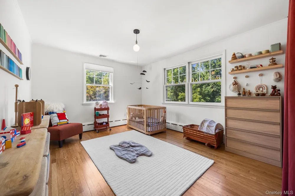 14 Lake Road Katonah, NY 10536