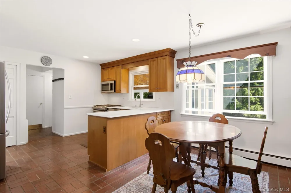 4 Farmington Court Huntington Station, NY 11746