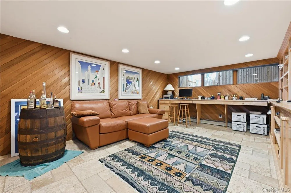 2484 Kayron Lane North Bellmore, NY 11710