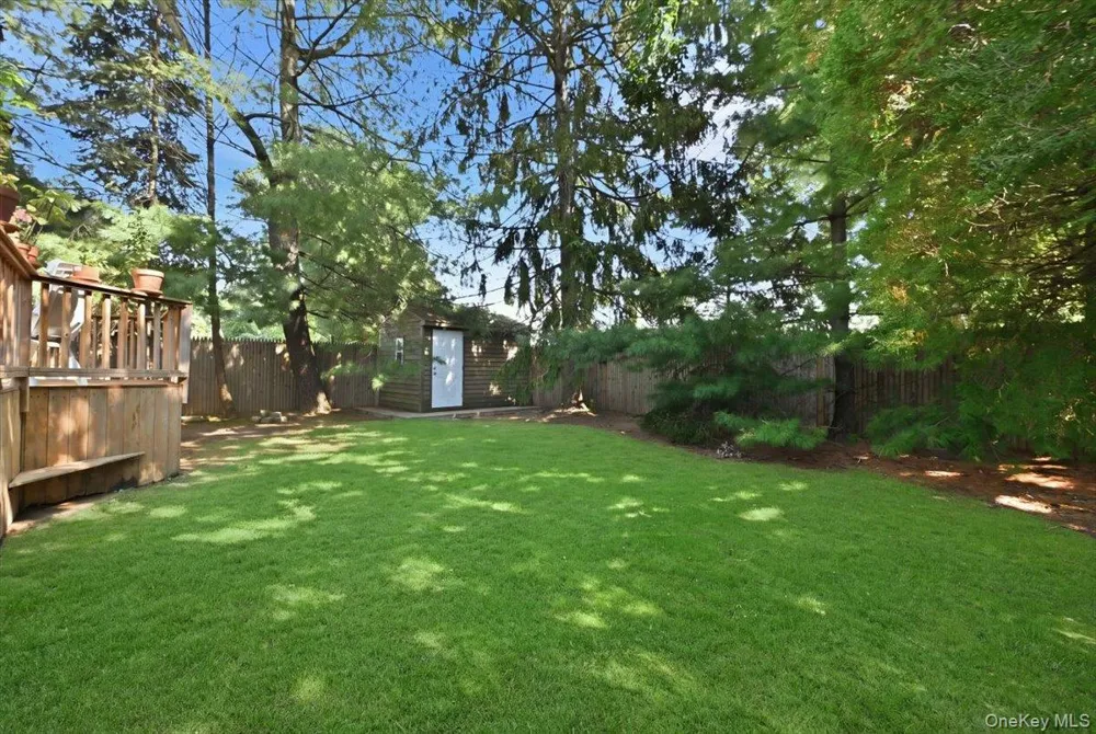 2484 Kayron Lane North Bellmore, NY 11710