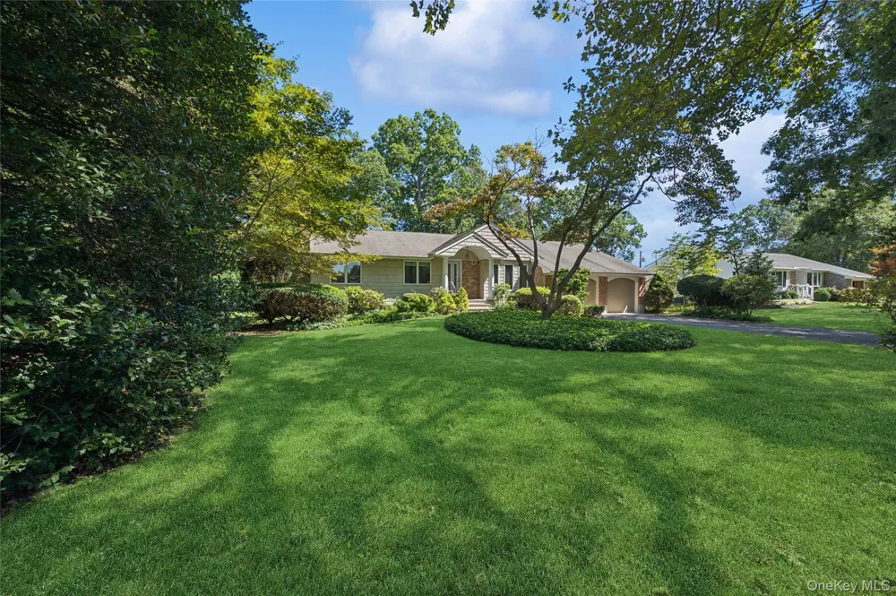 5 Kenny Street Smithtown, NY 11788