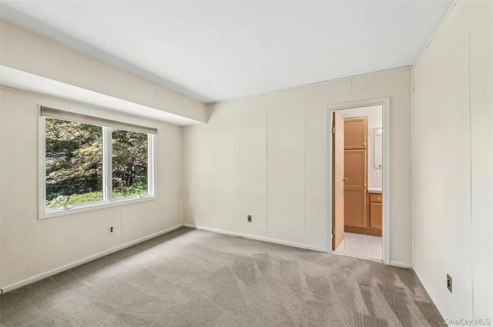 5 Kenny Street Smithtown, NY 11788