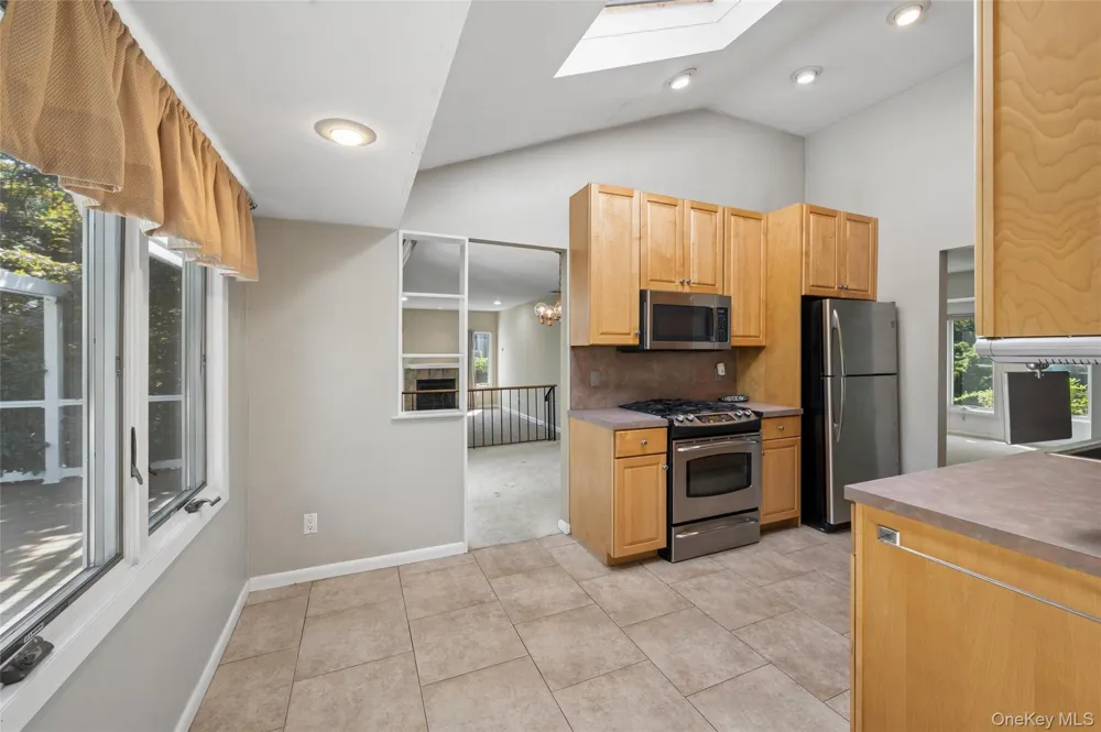 5 Kenny Street Smithtown, NY 11788