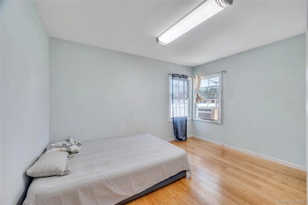 165 Wilfred Boulevard Hicksville, NY 11801
