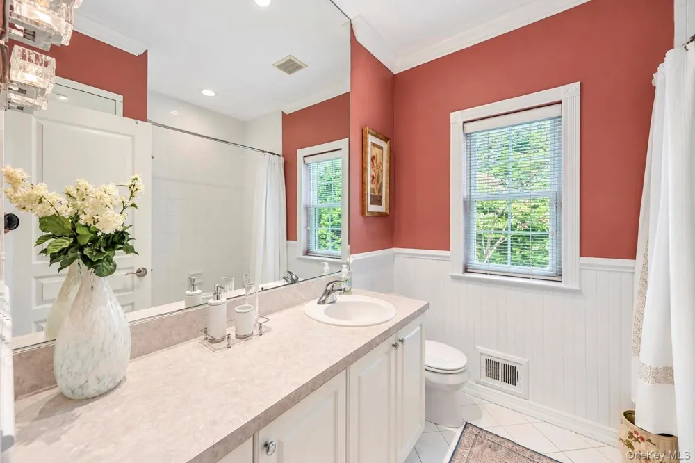 7 Wood Hollow Drive Westhampton, NY 11977