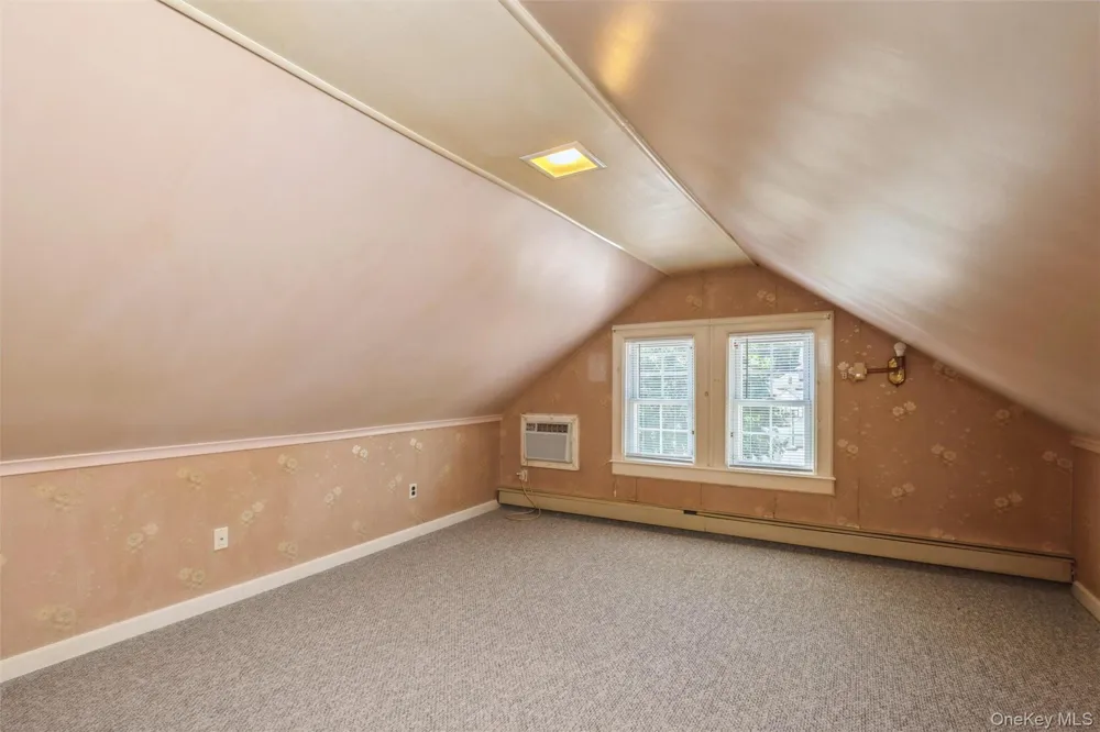 99 Barwick Street Floral Park, NY 11001